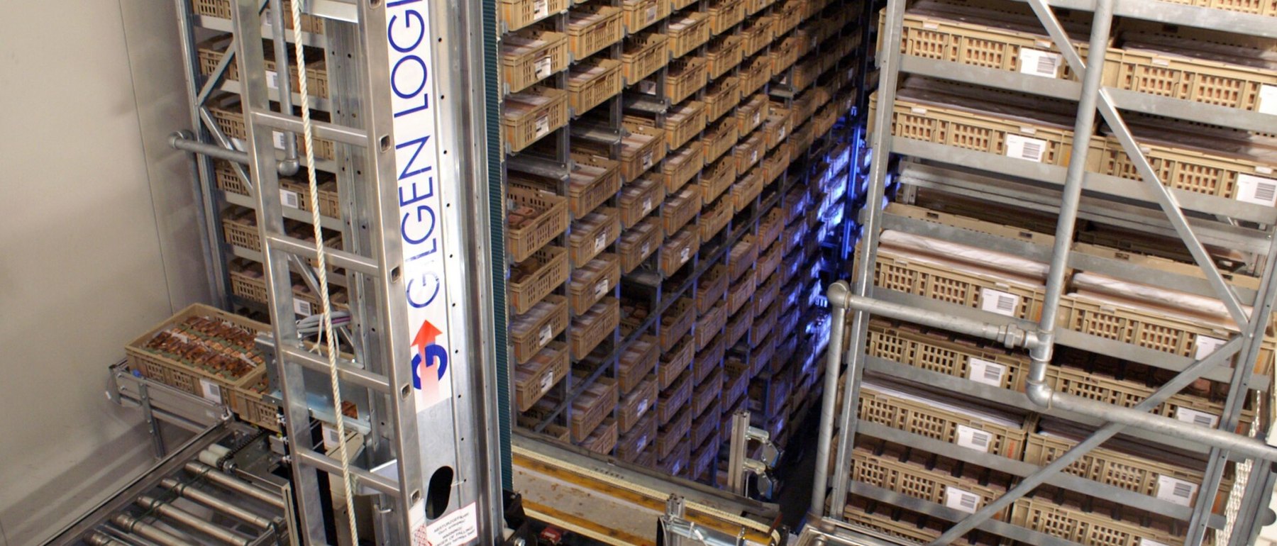 Storage racks for small inventory items
